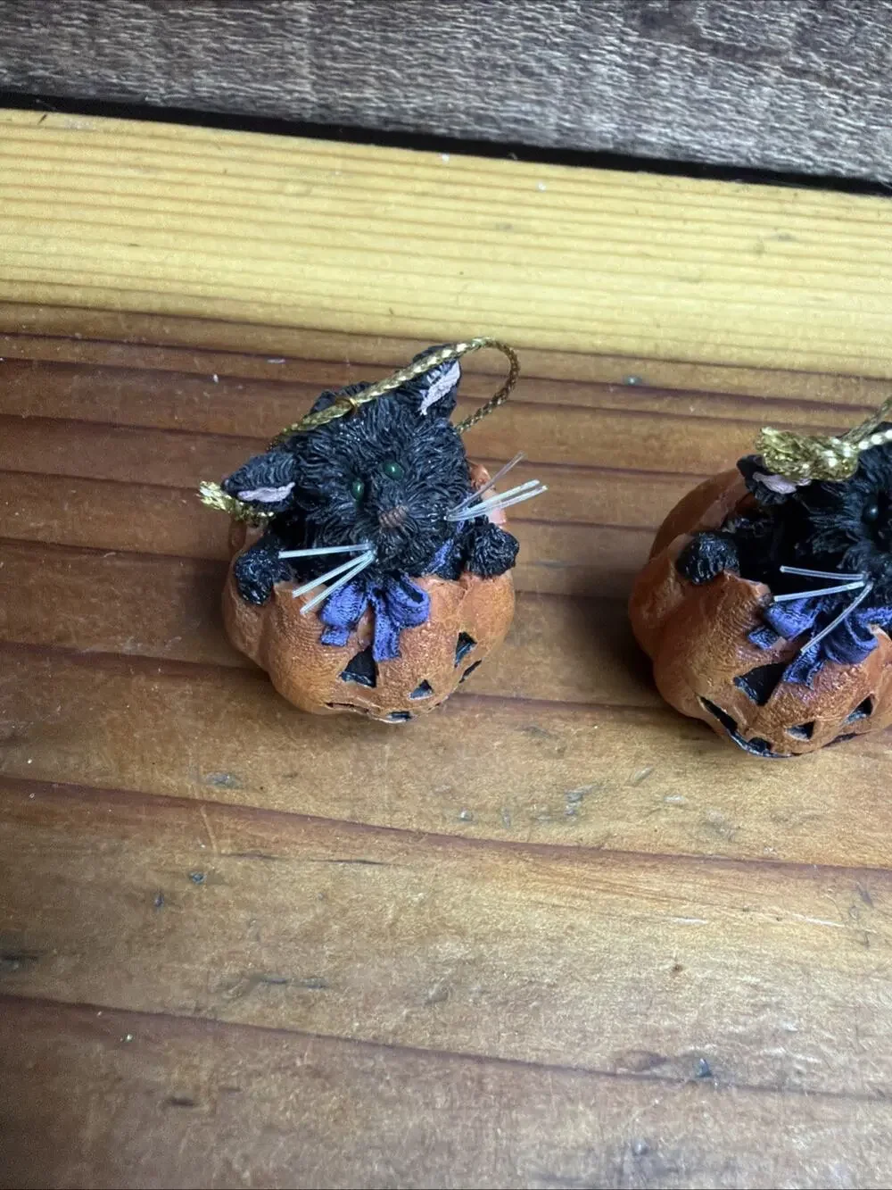Boyds Midnight Sneakypuss Mini Lil Pumpkin Friends Cat Ornament Halloween Set 2